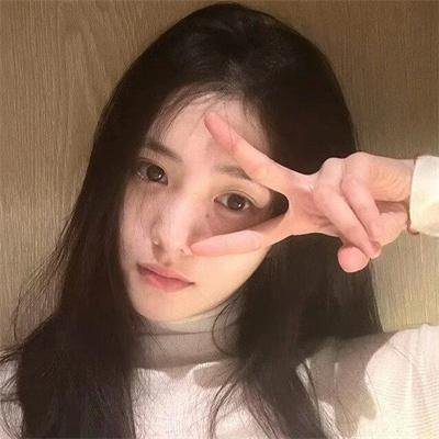 克莱尔的相机